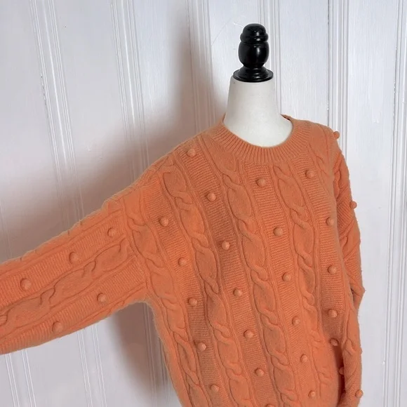 Large Oversized Peach Popcorn Chunky Knit Sweater - Picture 6 of 7